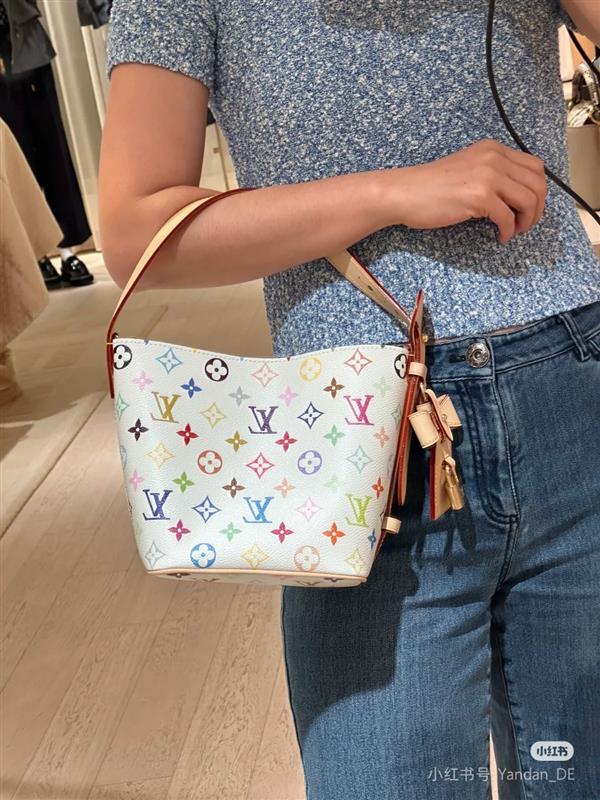 2026120181657104 130